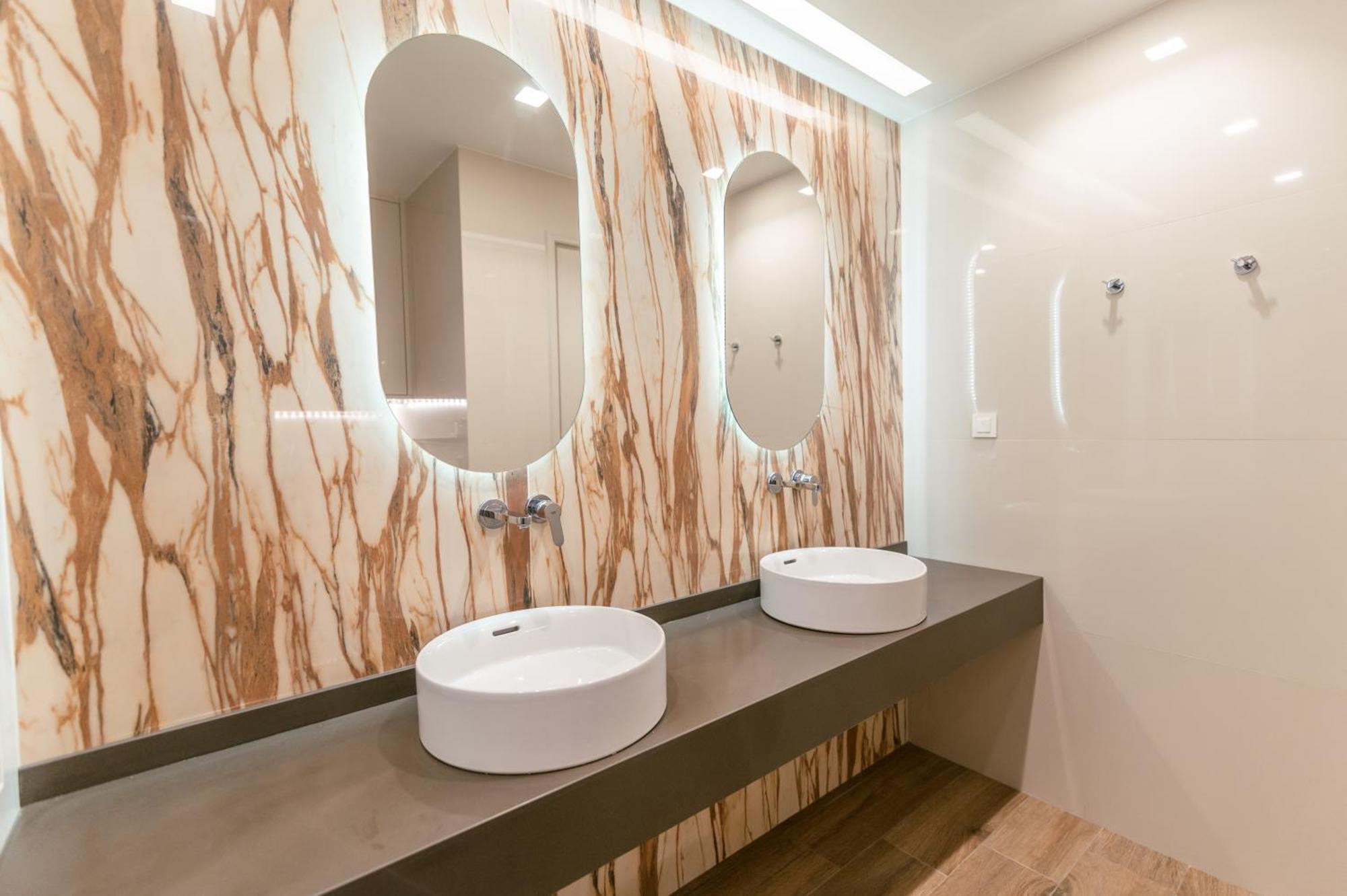 Brand New Elegant Suite Platánion Exteriér fotografie