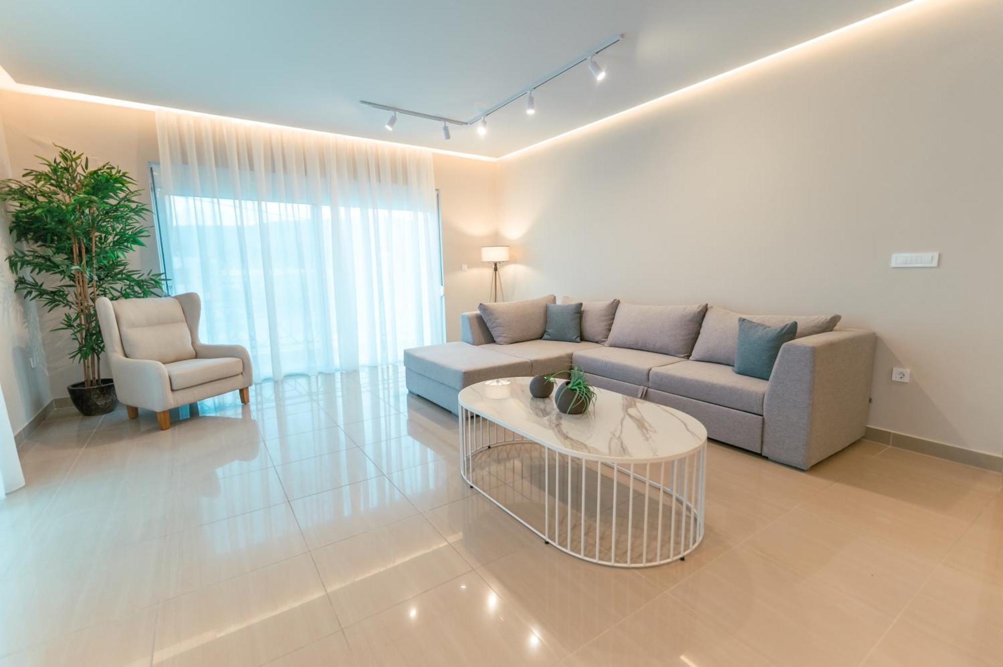 Brand New Elegant Suite Platánion Exteriér fotografie